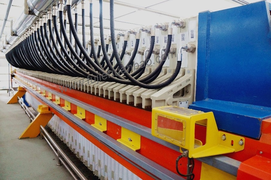 低温真空脱水干化一体机 （做小图附边上）